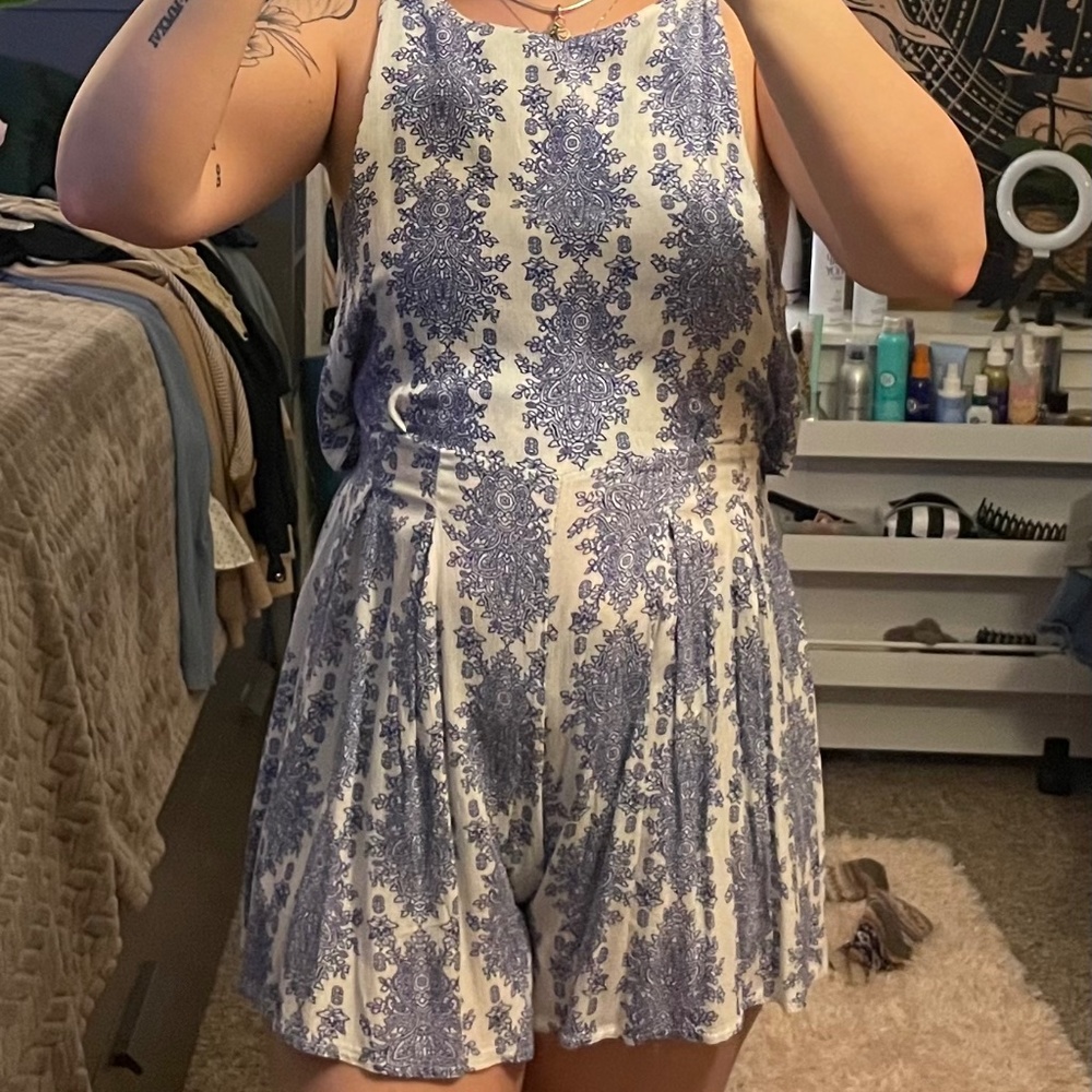 BEAUTIFUL ROMPER